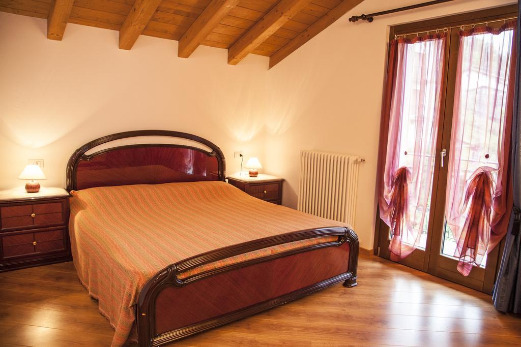 Casa Sole Apartment Vercana Стая снимка