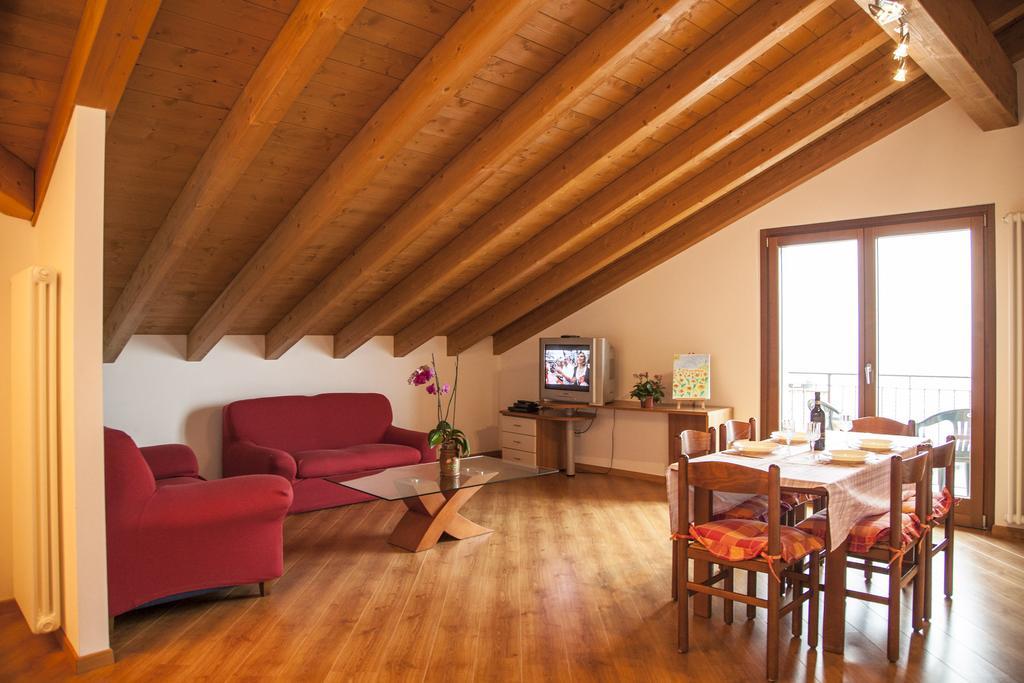 Casa Sole Apartment Vercana Стая снимка