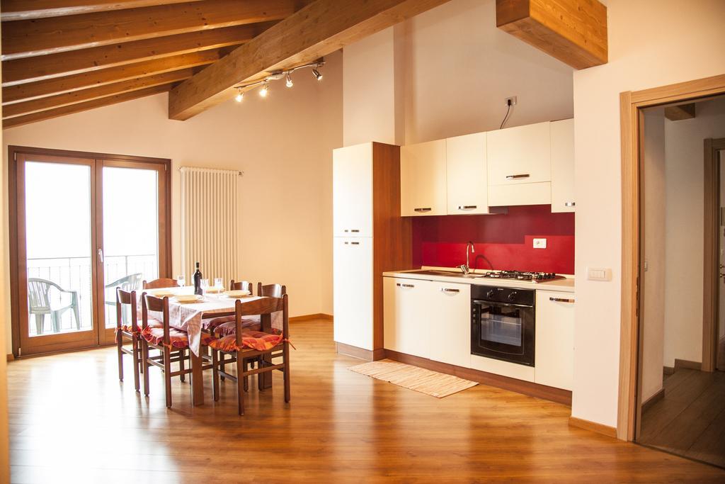 Casa Sole Apartment Vercana Стая снимка